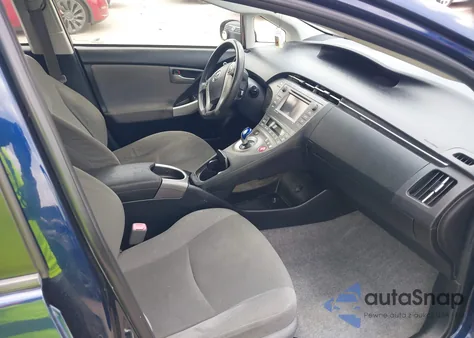 2013 Toyota Prius Three z USA, uszkodzony, nr VIN JTDKN3DU4D1685922